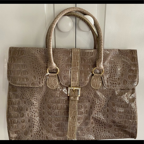 * brand new* Jessica Simpson tote - Picture 1 of 3